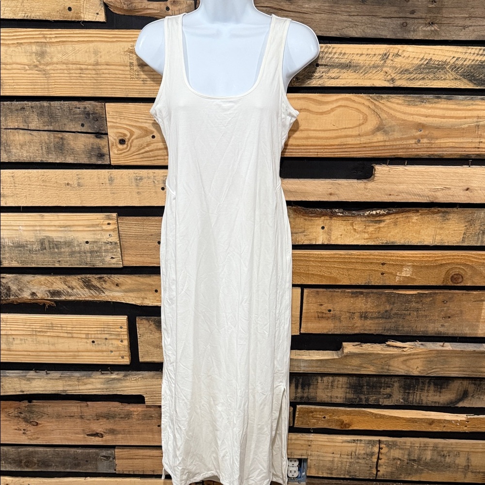 Lululemon Pima Cotton‎ Open-Back Midi
Dress White Size 6